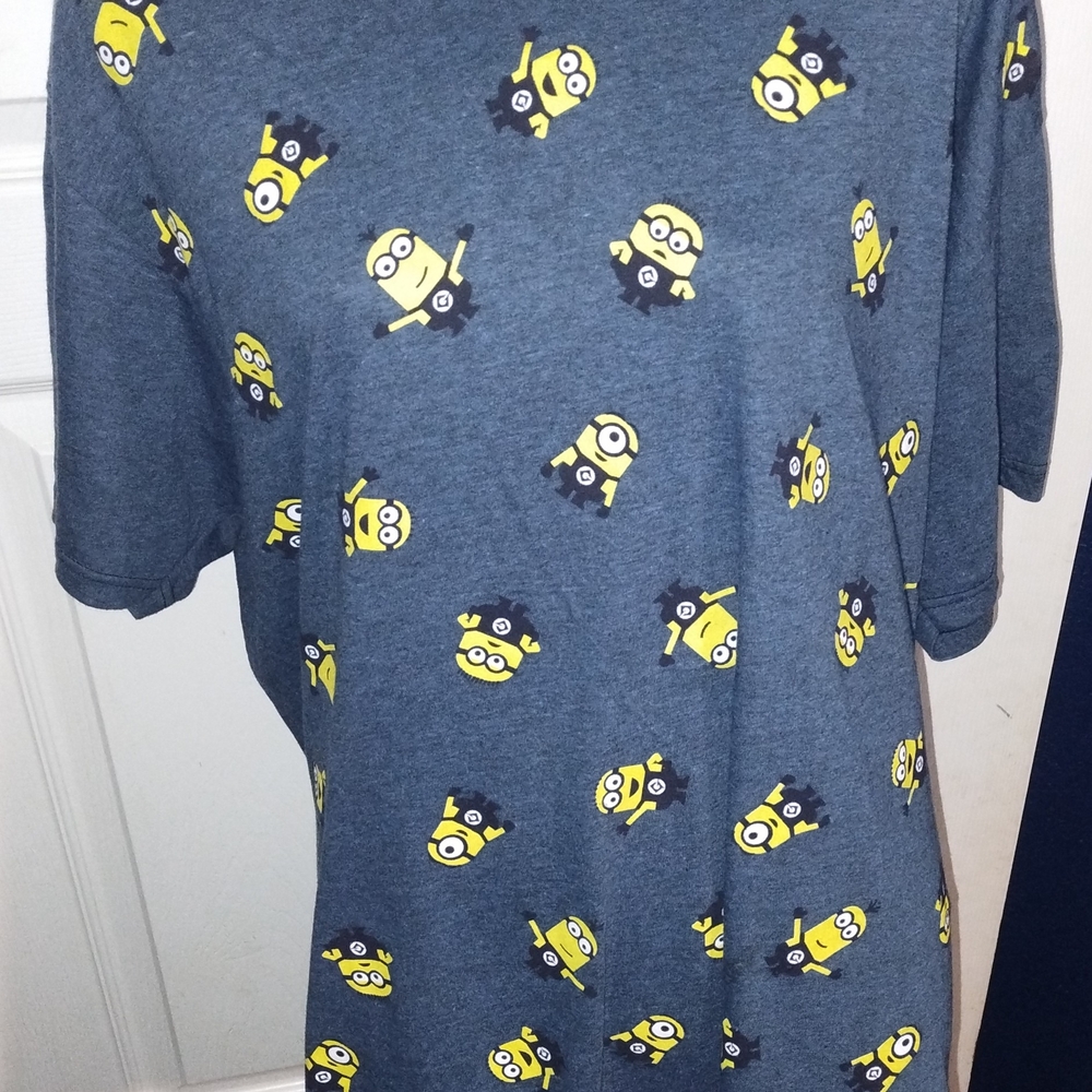 Grayish Blue Despicable Me 2 T-Shirt  XL Minions NWT Halloween Costume Fast Ship